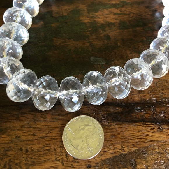 Clear Faceted Chunky Bead Necklace - Picture 4 of 4